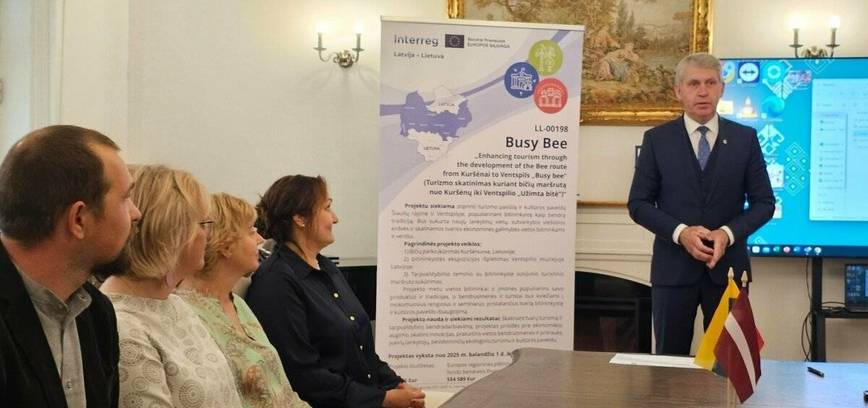 Die Bienenroute verbindet Litauen und Lettland: Sie soll den nachhaltigen Tourismus stärken und das Erbe der Imkerei bewahren.