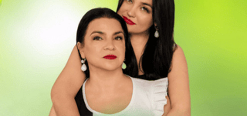 Giulija ir Monika su koncertine programa „Kai tu šalia“